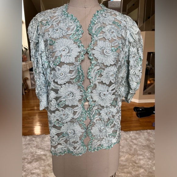 Lace jacket - Picture 7 of 8